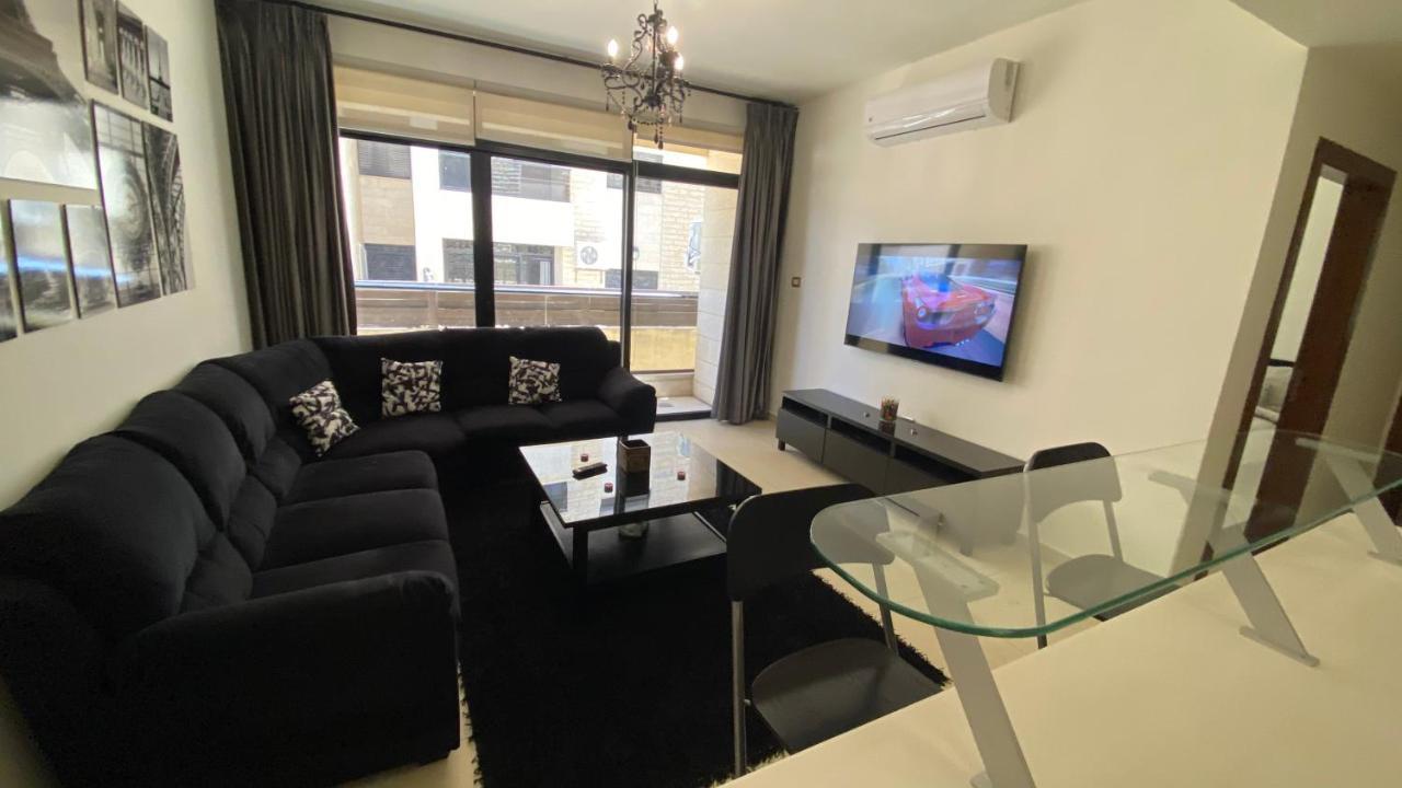 Dair Ghbar Apartment Amman Exterior foto