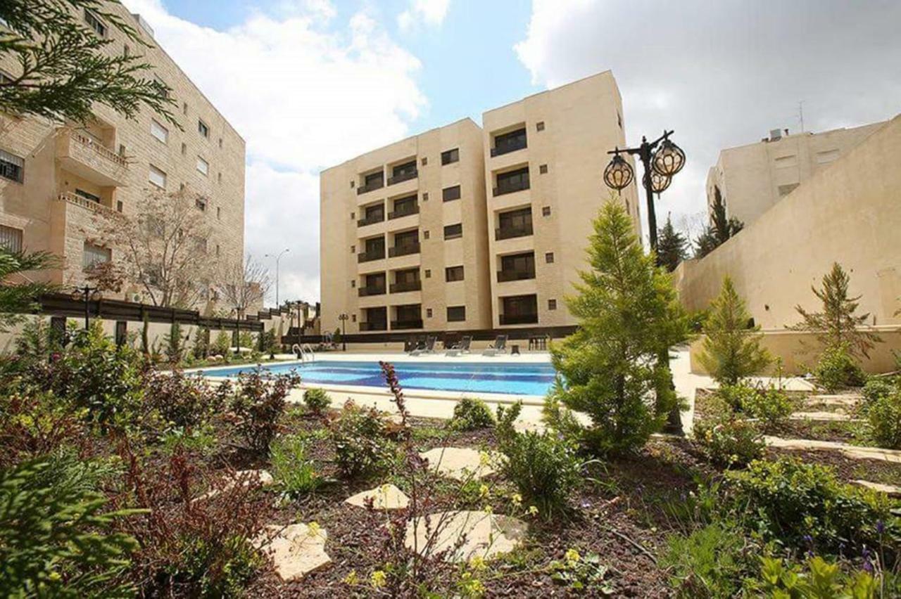 Dair Ghbar Apartment Amman Exterior foto